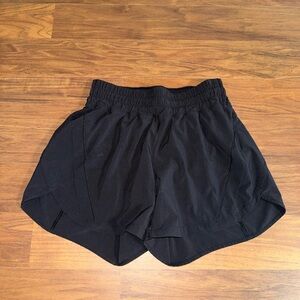 Lululemon Hotty Hot Shorts